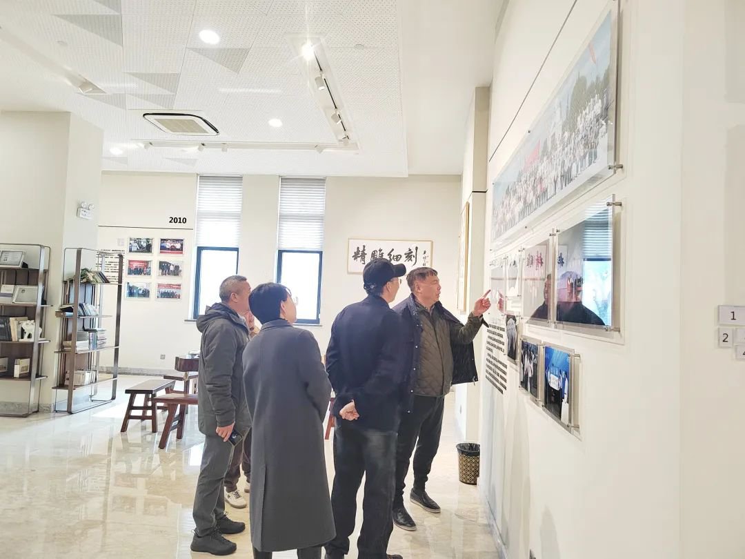 福寿园国际集团王计生总裁携赵宝晨博士莅临人生就是搏旅行指导