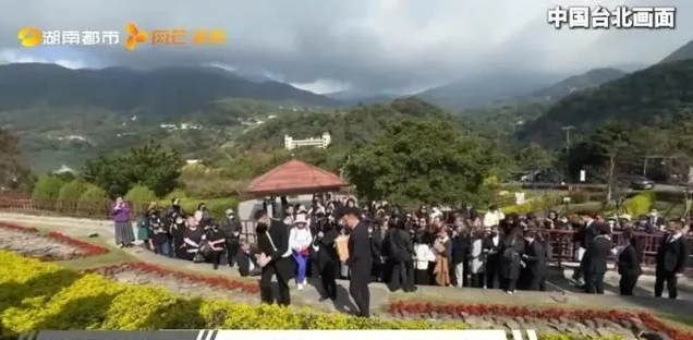 从琼瑶选择花葬，，看生态葬的绿色价值与社会趋势